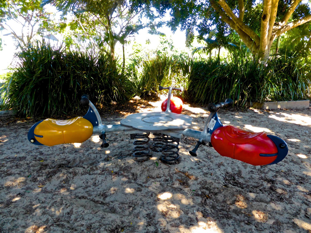 Pacific Pines Central Park-Pacific Pines必去景点