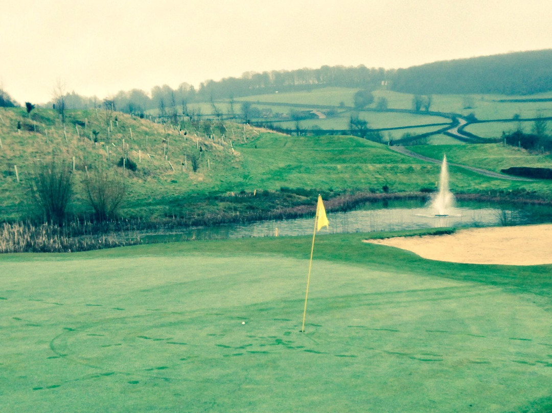 Golf at Tracy Park景点图片