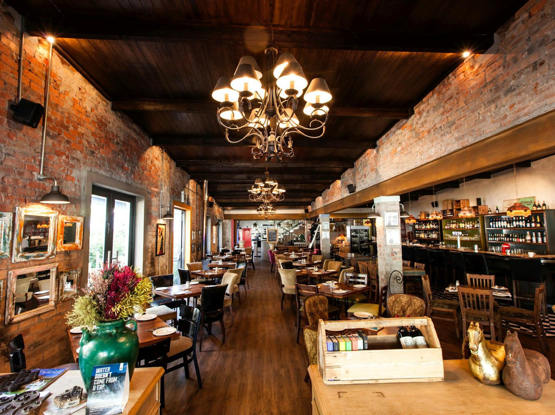 康士坦提亚餐馆和美食-The Brasserie