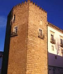 Torre das Cinco Quinas-埃武拉必去景点