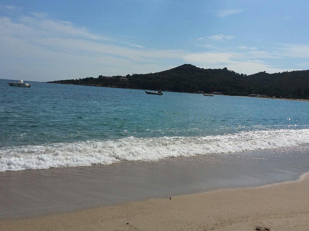 Anse De Favone景点图片
