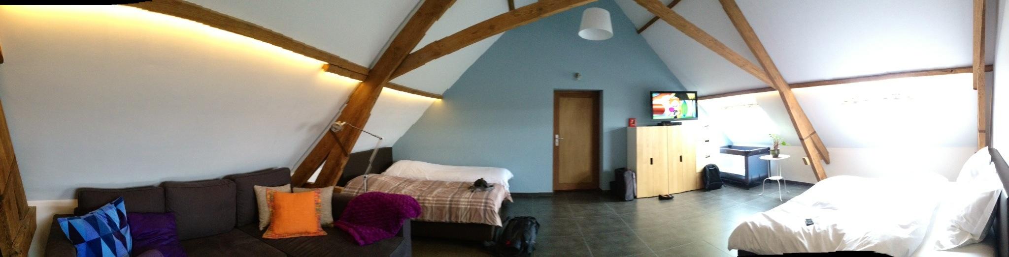 Back2Front B&B-客卧