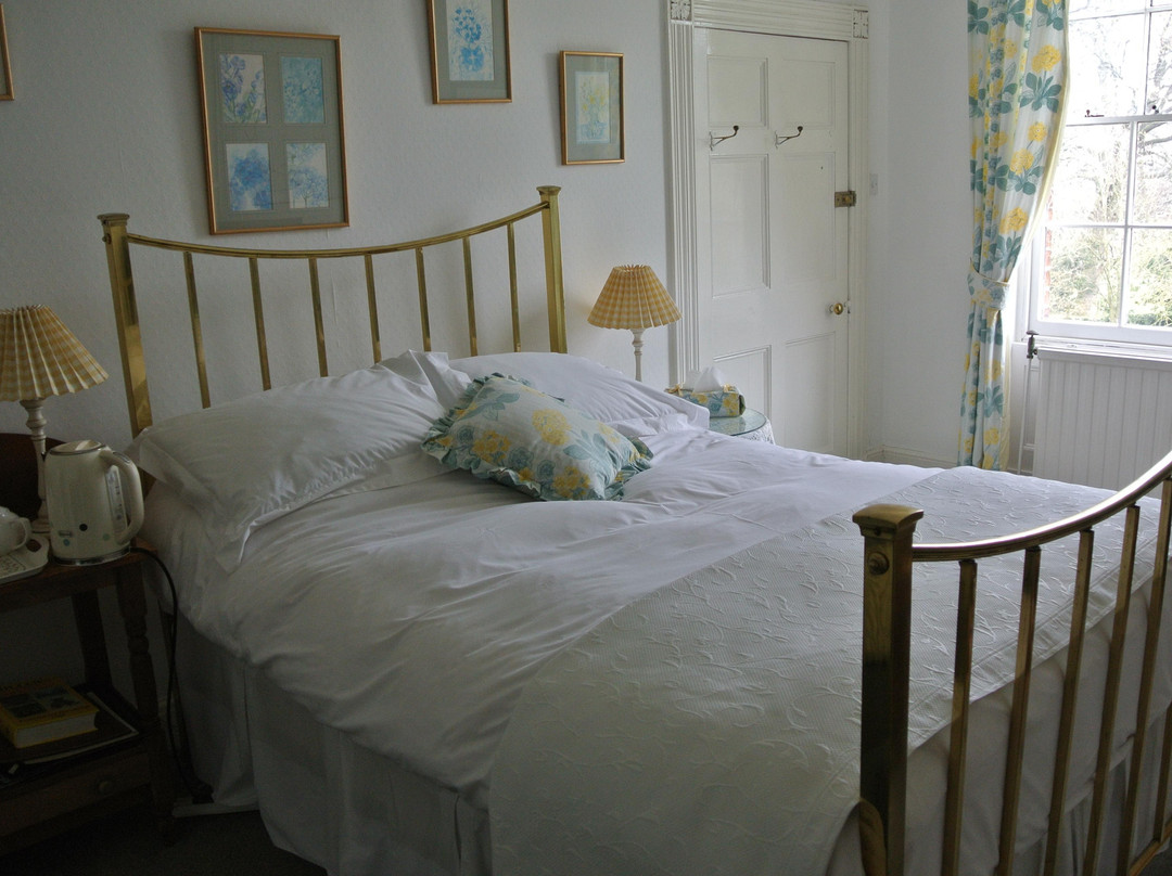 Brimford House主图