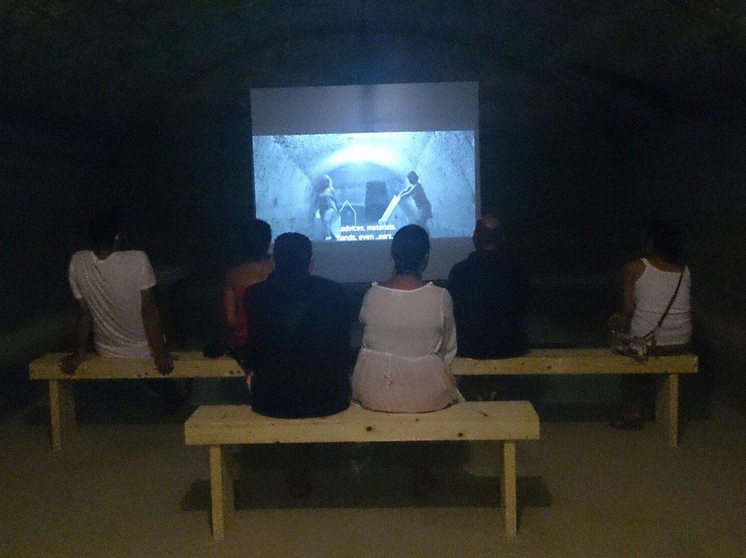 WWII Underground Shelter-Adamas必去景点