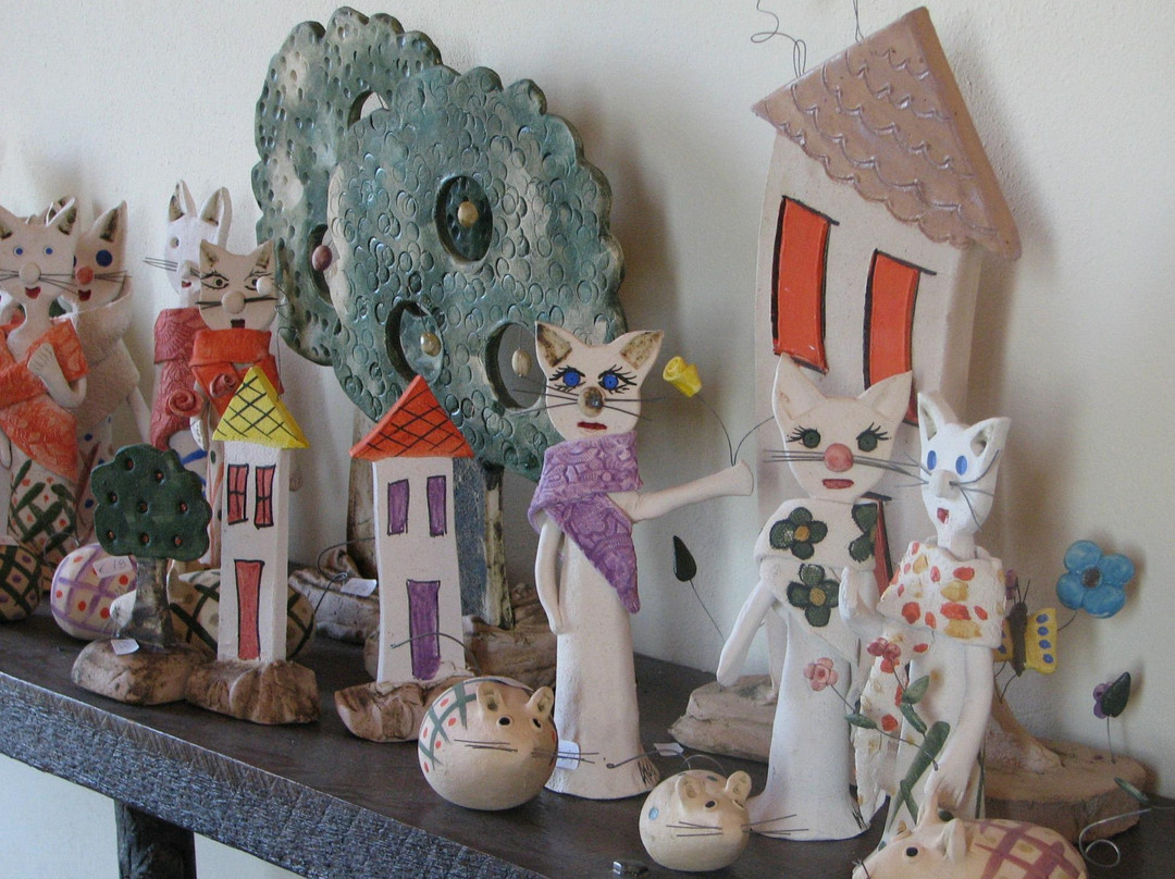 Adamieion Ceramic Art Studio景点图片