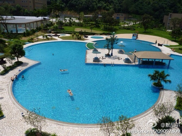 清新花园酒店主图