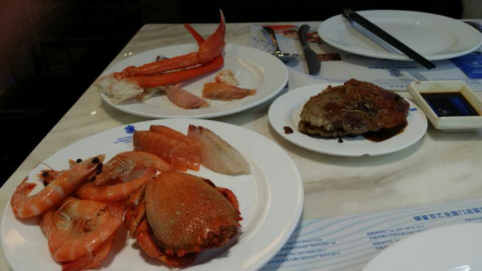 银鲨国际美食百汇