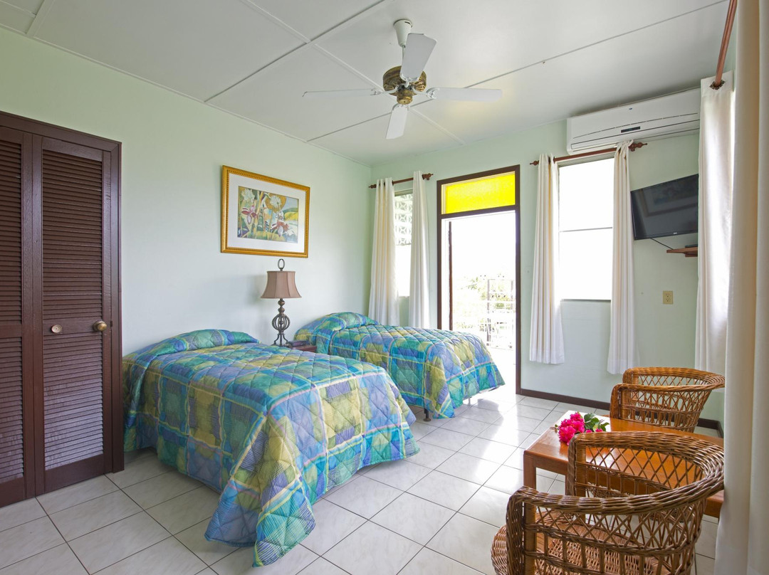 Sea View Hotel主图