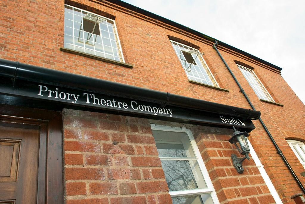 Priory Theatre景点图片
