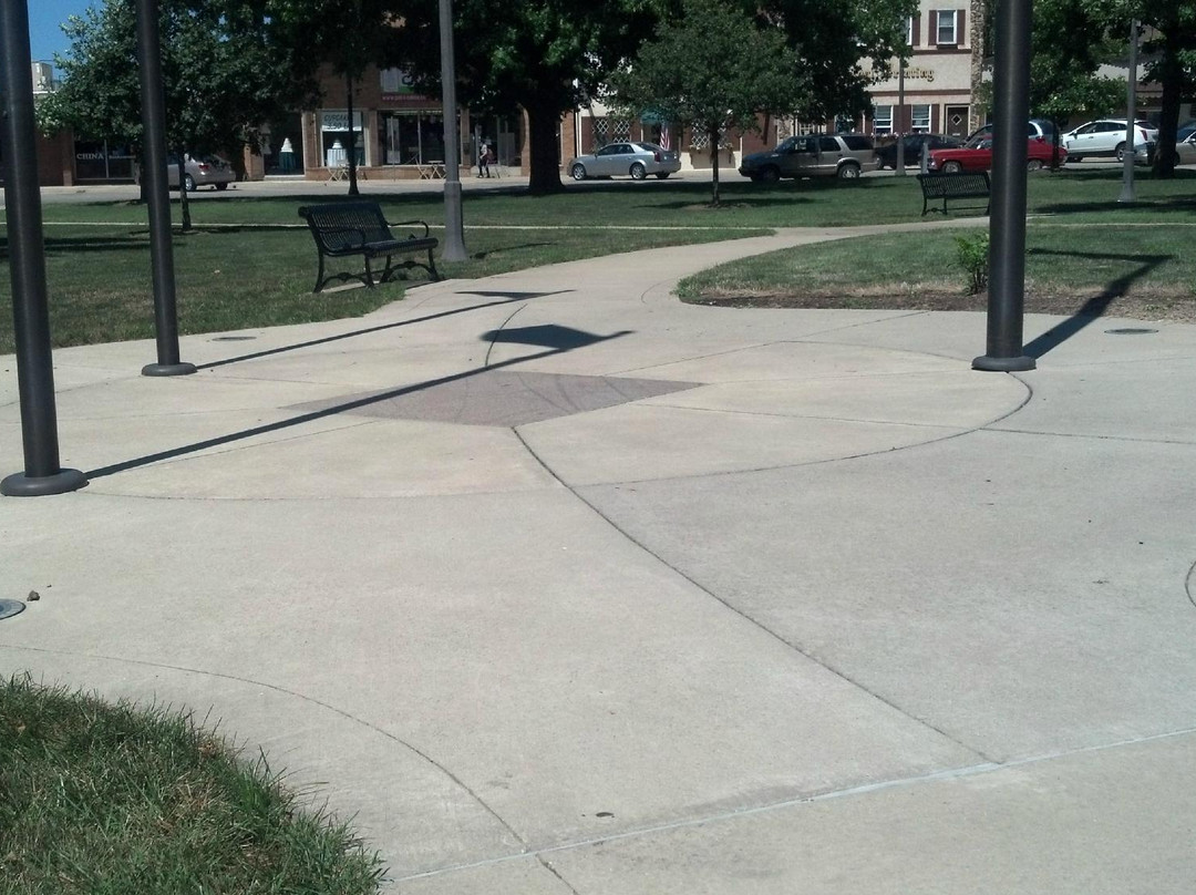 Plaza Square-Highland必去景点