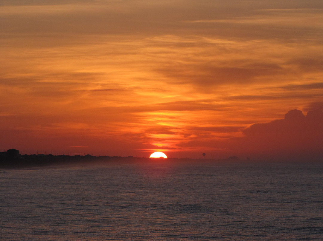 Bogue Inlet Fishing Pier景点图片