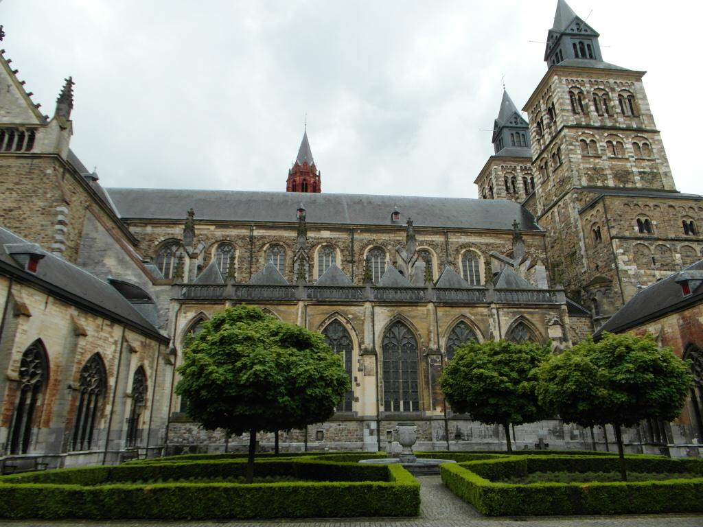 Sint Servaas basiliek Maastricht-马斯特里赫特必去景点