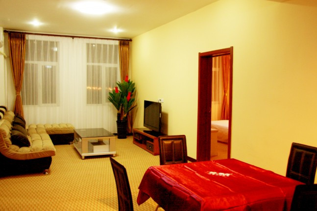 包头速8火车站广场店主图