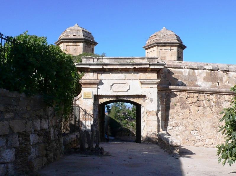 Porte de Santon景点图片