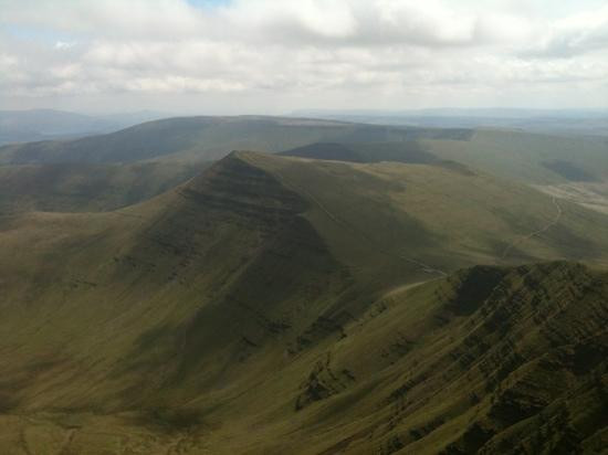 Pen-y-Fan-布雷肯比肯斯国家公园必去景点