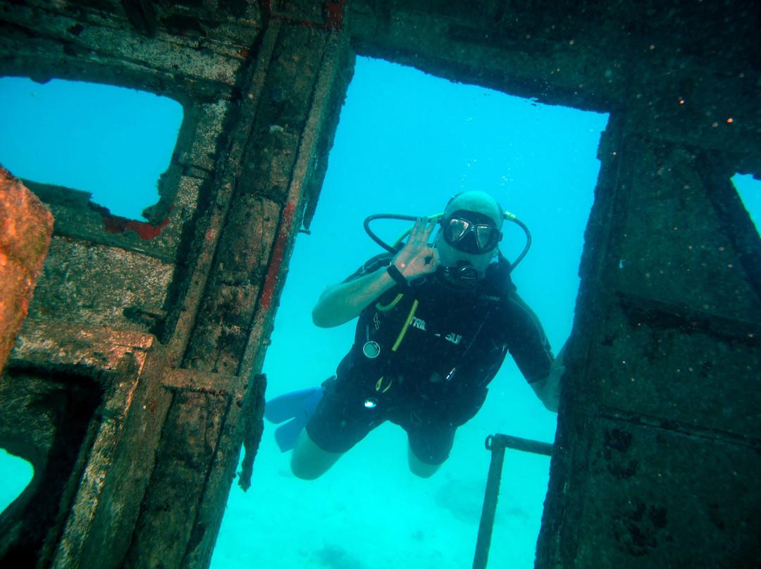 JADS Dive Center景点图片