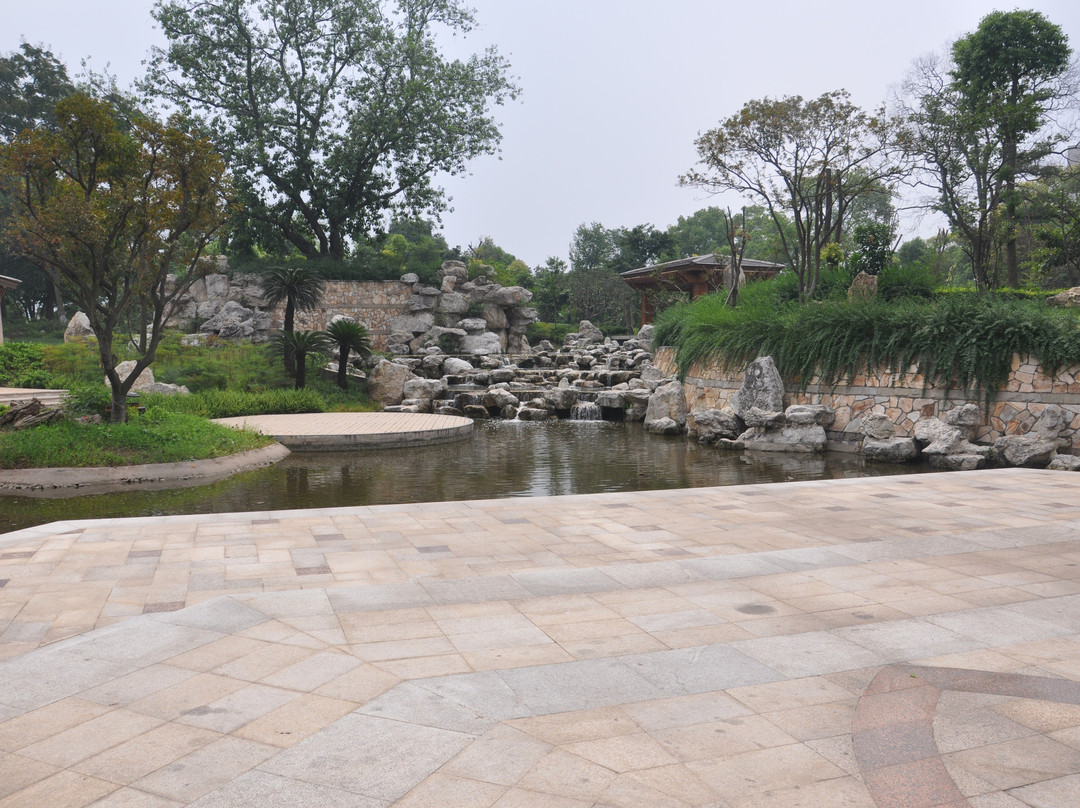 檀木林城市名人酒店主图