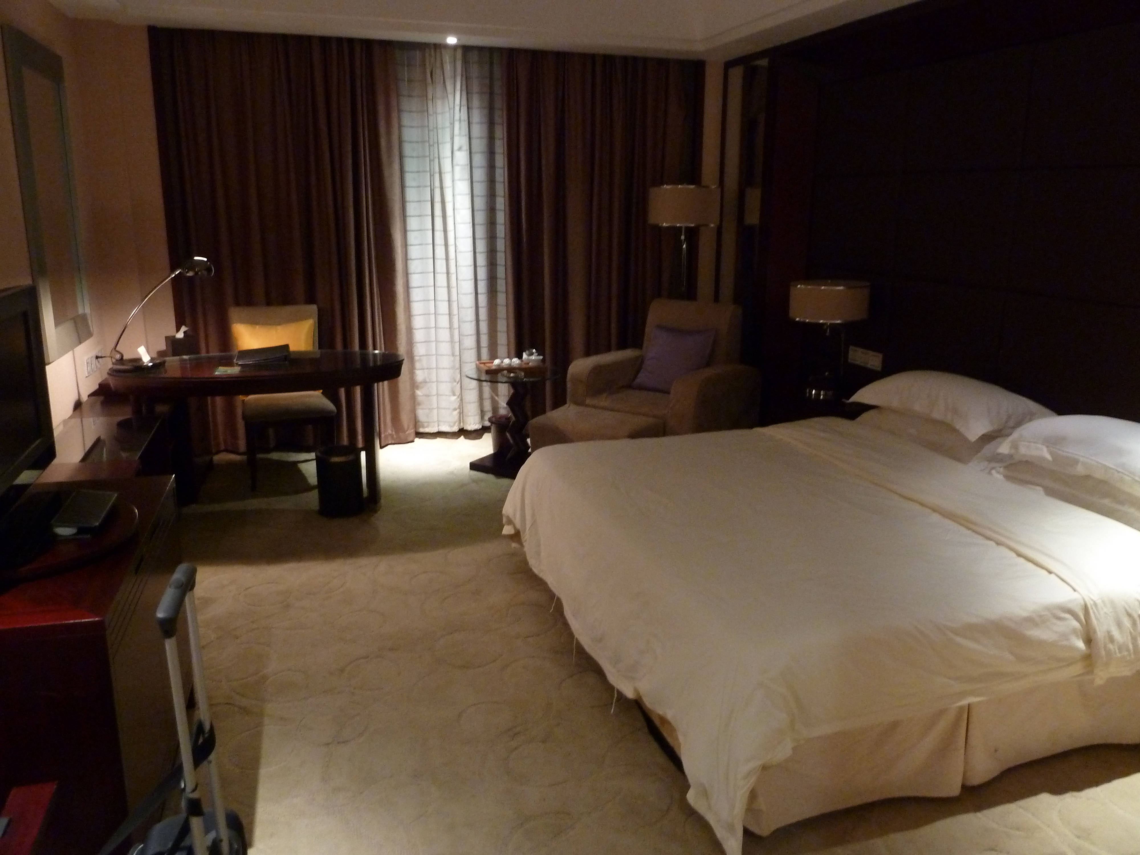 春龙国际大酒店-客卧