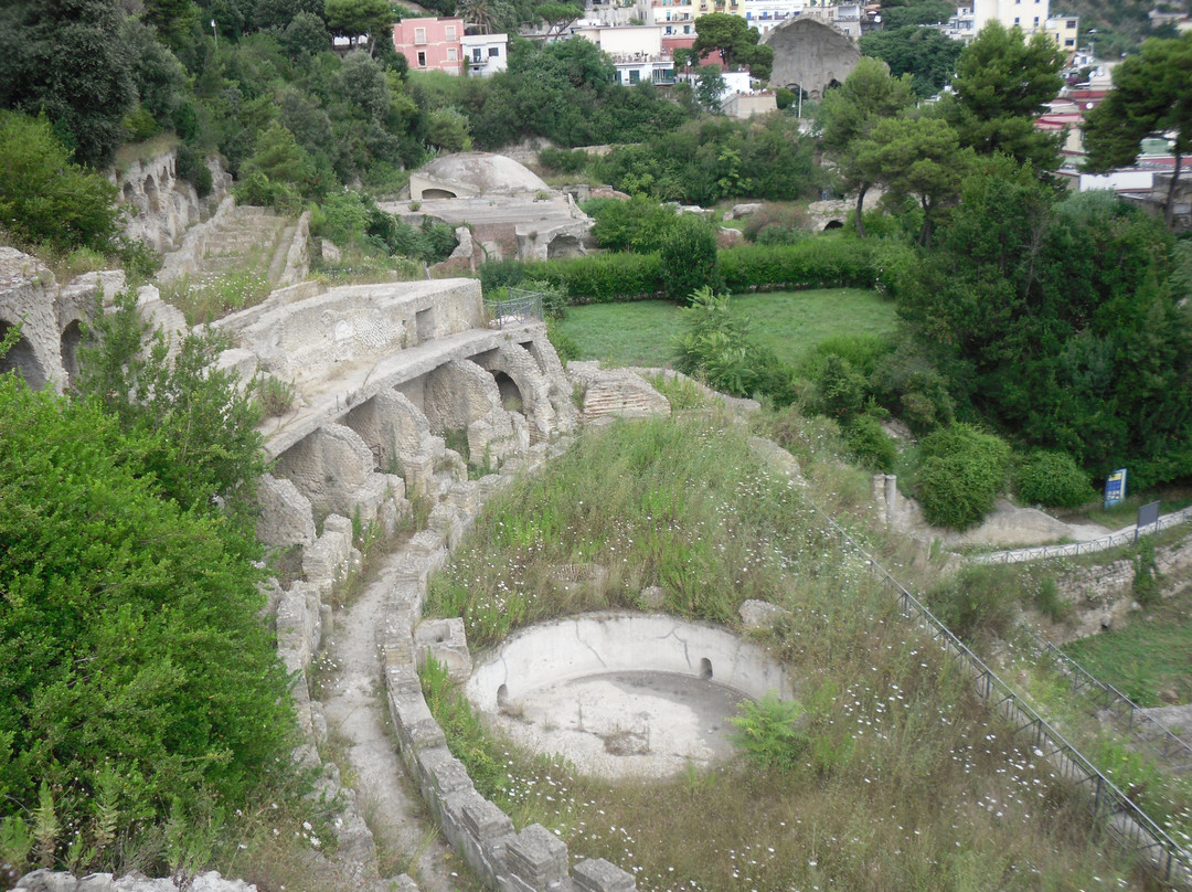 Baia Archeological Park景点图片