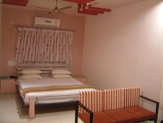 Hotel Bhagyoday Palace主图