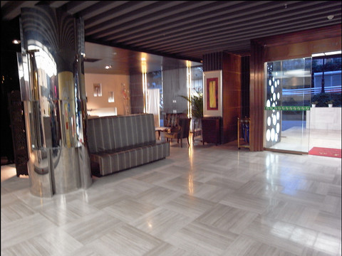 维也纳智好酒店(成都武侯祠华西医院店)主图