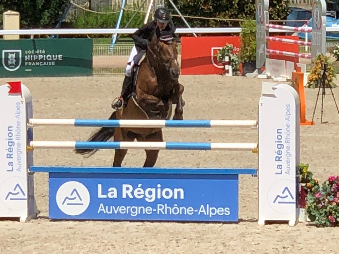 Stade Equestre du Sichon-维希必去景点