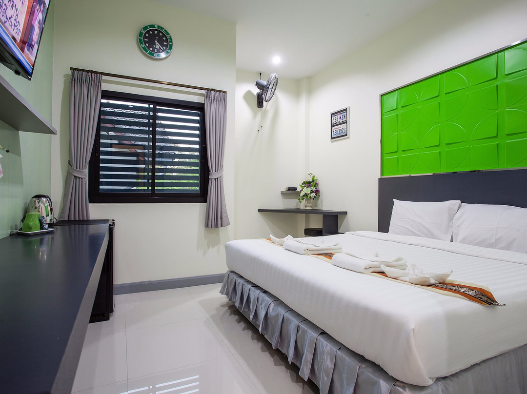 KoratBuri Green Hotel