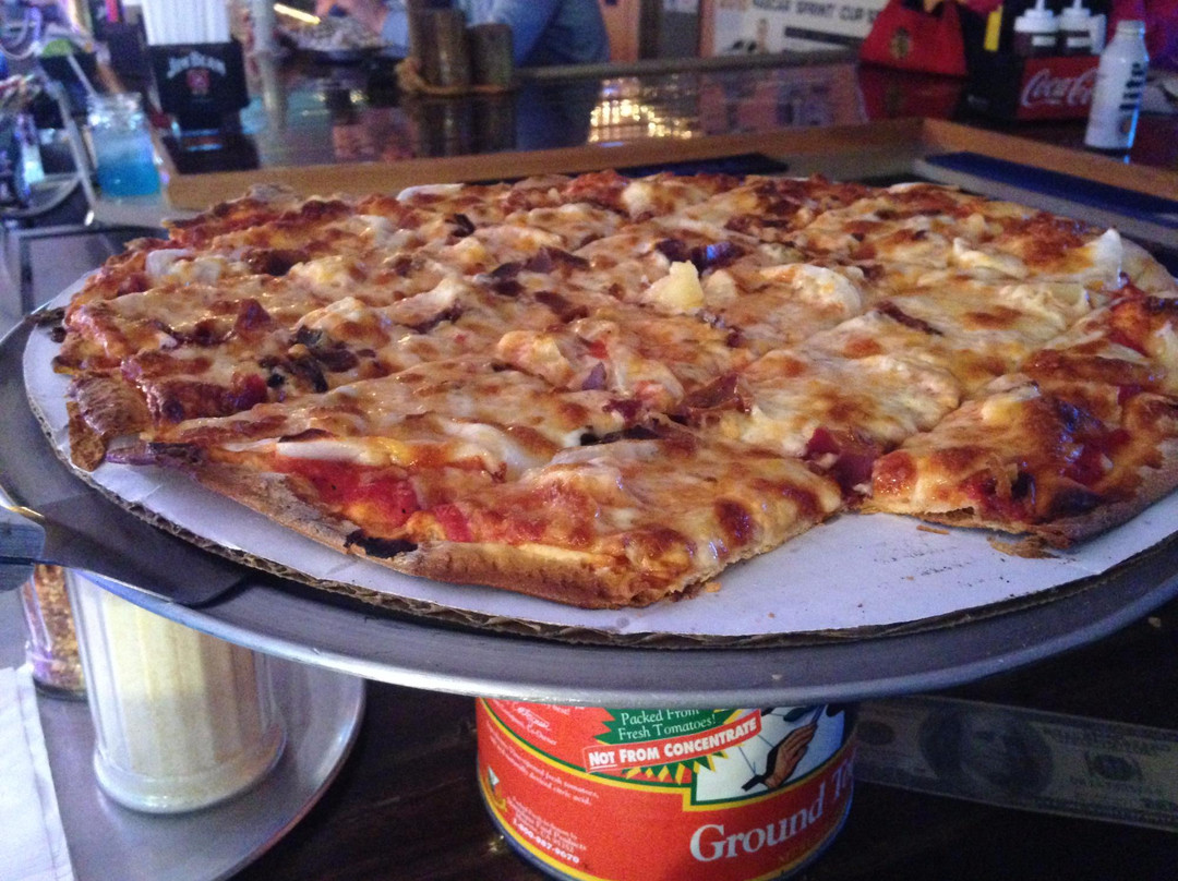 Cuda's Bar and Grill