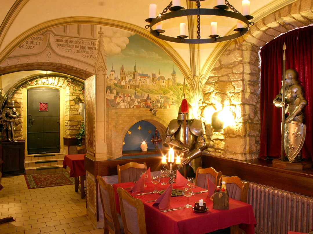 Zbuzany餐馆和美食-Rapir Restaurant