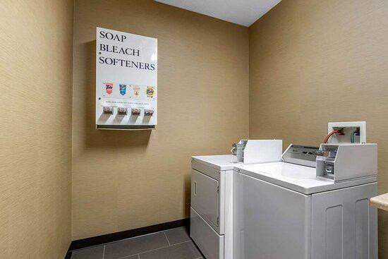 Comfort Suites主图