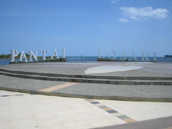 Losari Beach景点图片
