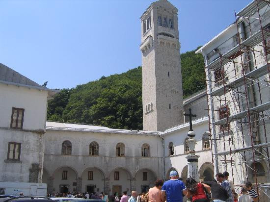 Sanctuary of Montevergine-Mercogliano必去景点