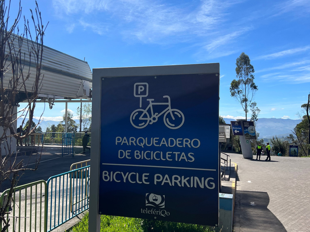 Ecuador a Color-基多必去景点