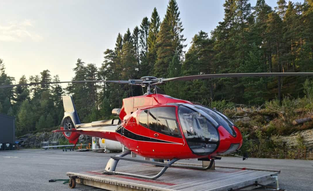 Fjord Helikopter景点图片