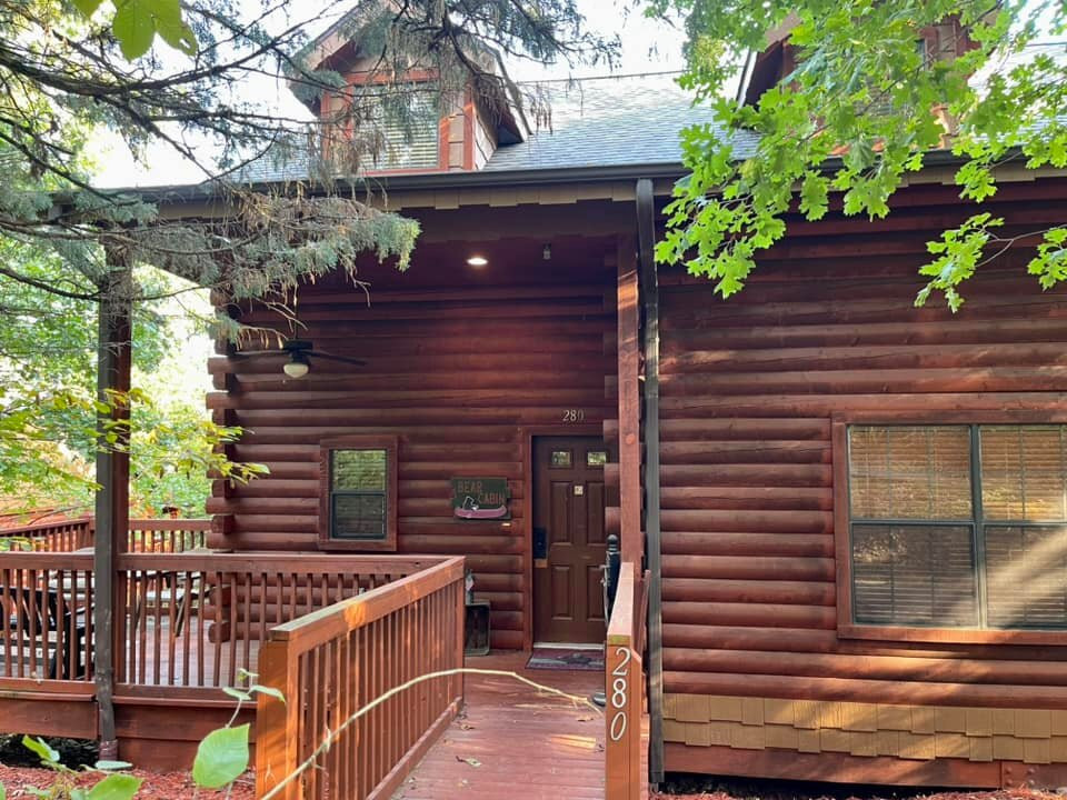 Thousand Hills Vacations主图