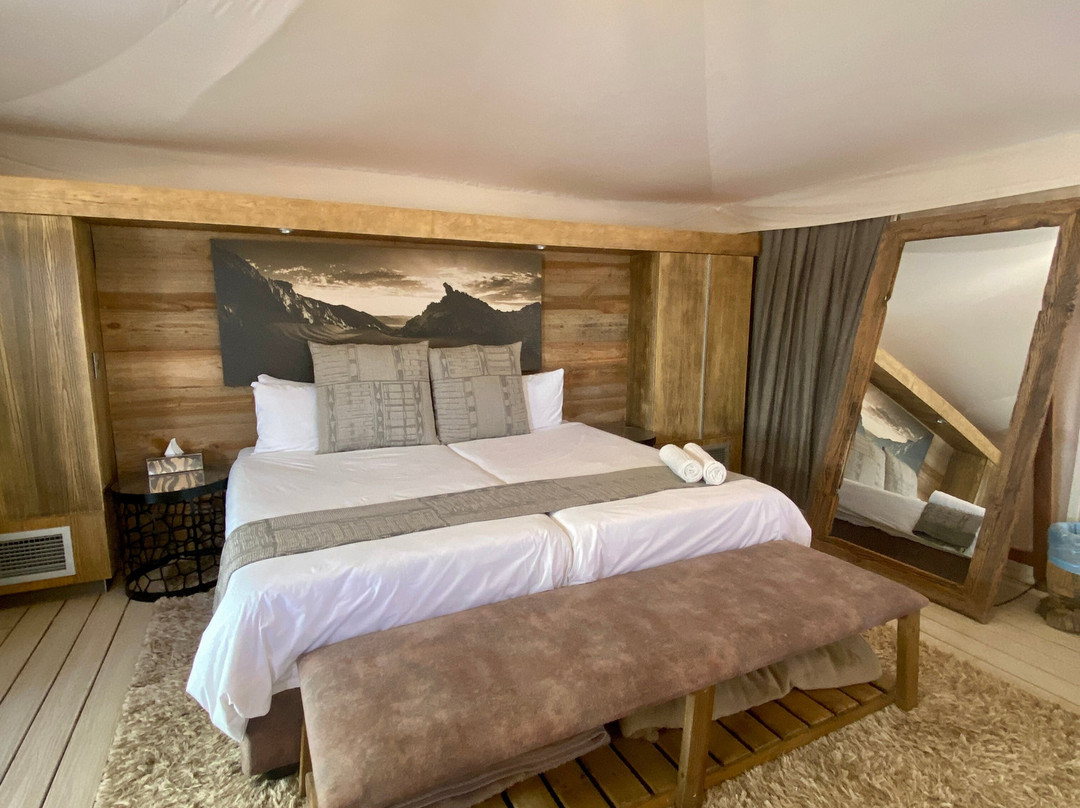 Dead Valley Lodge主图