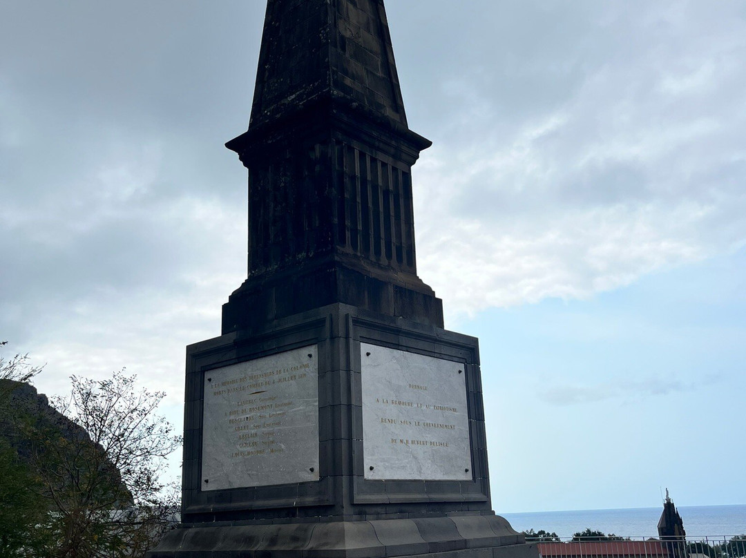 Mausolées De La Redoute-圣丹尼必去景点