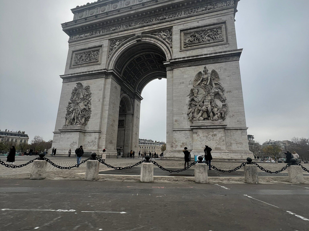 Service Chauffeur Paris-巴黎必去景点