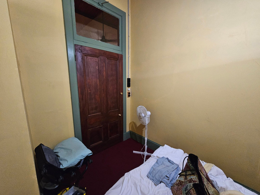 旧修道院酒店主图