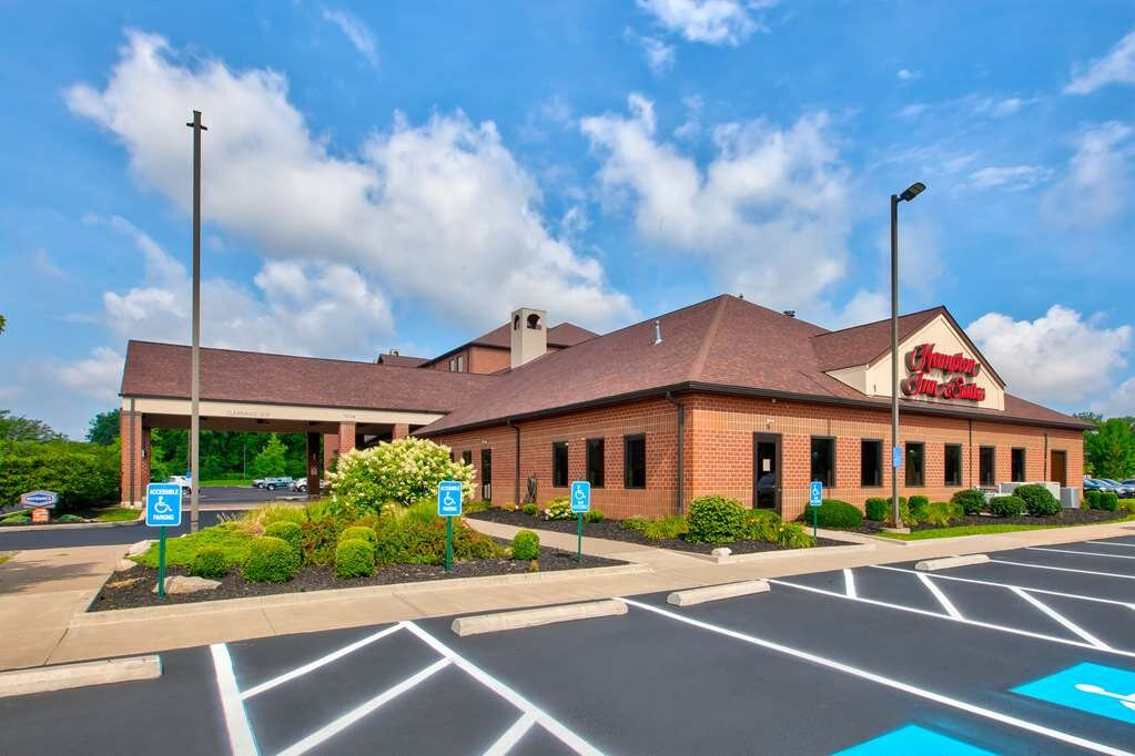 Hampton Inn & Suites Cleveland-Airport/Middleburg Heights主图