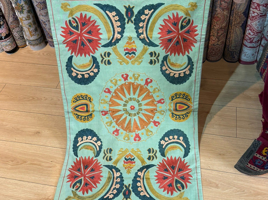 Lidya Suzani Carpet Gallery-安塔利亚必去景点