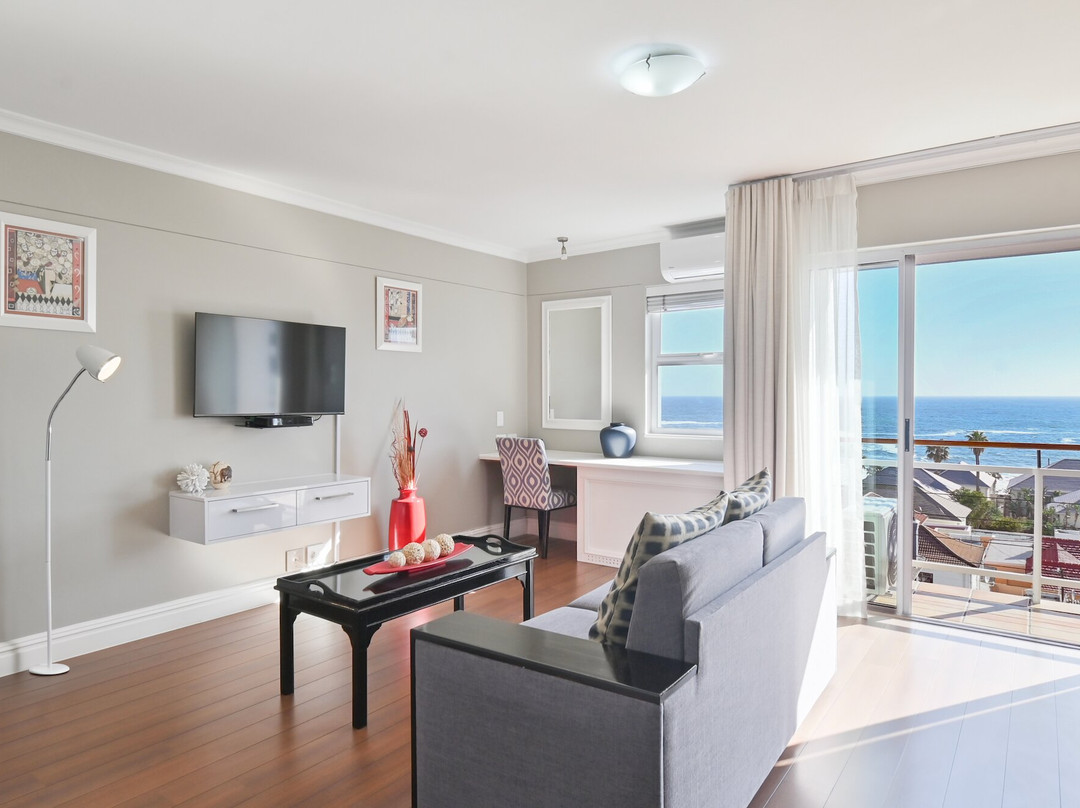 班特里湾豪华套房酒店主图