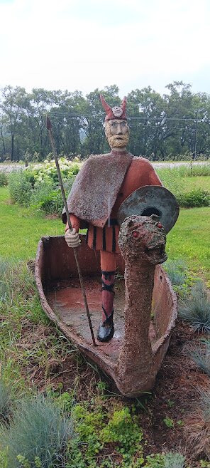 Nick Engelbert's Grandview-Hollandale必去景点