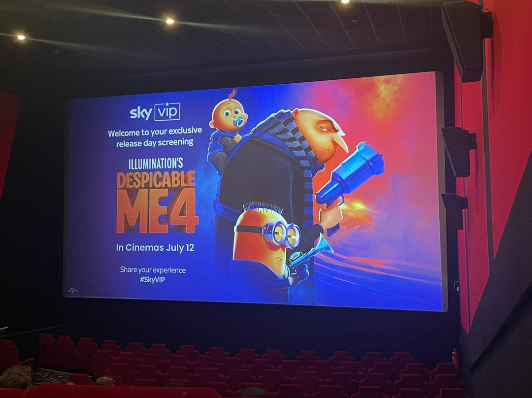 Cineworld Whiteley景点图片