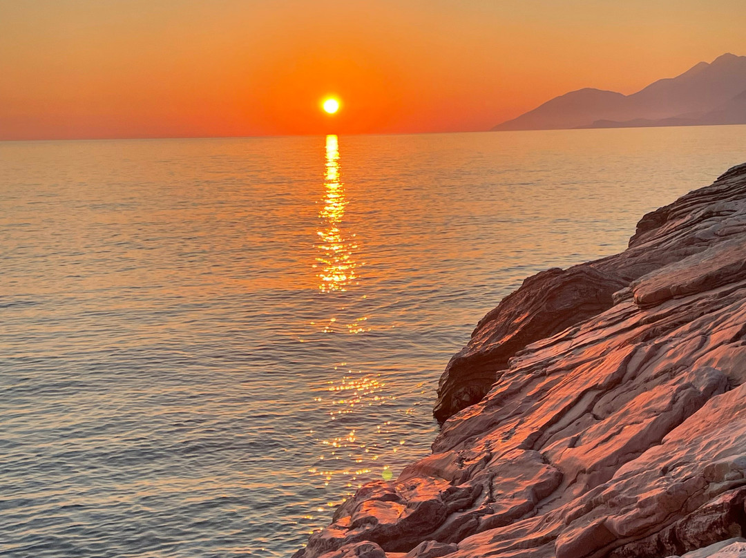 Kayaks and Sups for Rent Saranda Lukove Albania-沙兰德必去景点