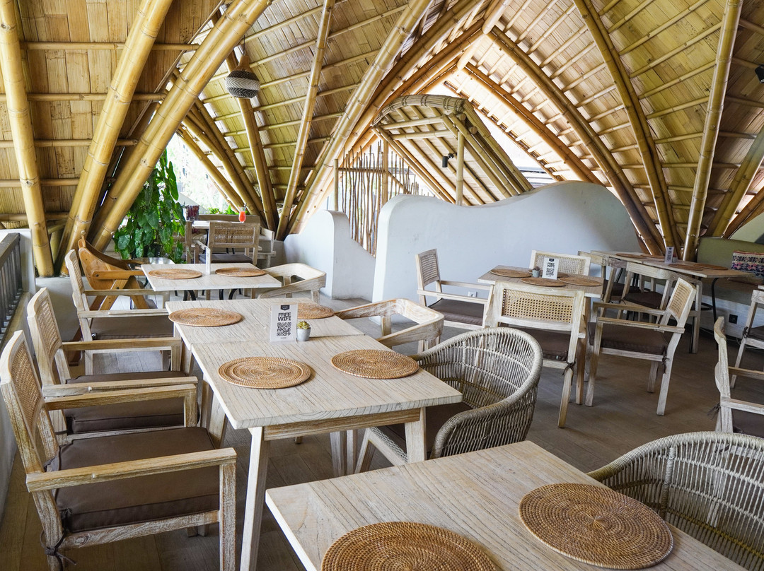 Friends Cafe And Bistro Bali