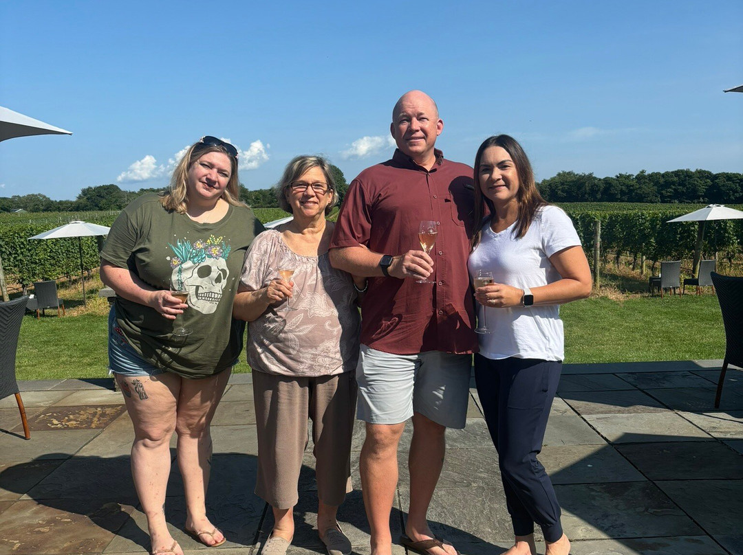 Sparkling Pointe Vineyards & Winery景点图片