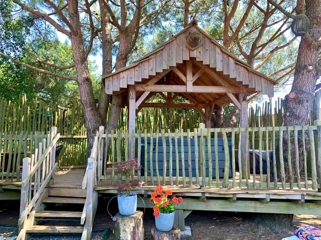 Le Clos des Romarins主图