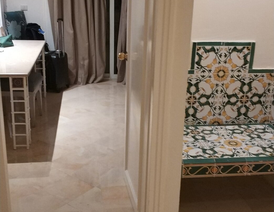 迦太基海水浴酒店主图