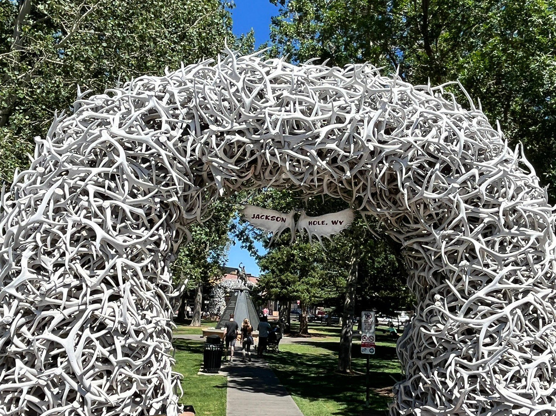 Antler Arches of Jackson-杰克逊必去景点